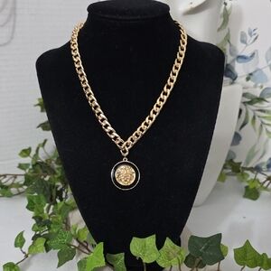 Gold Cuban Link Chain Necklace with Lion Head Pendant
